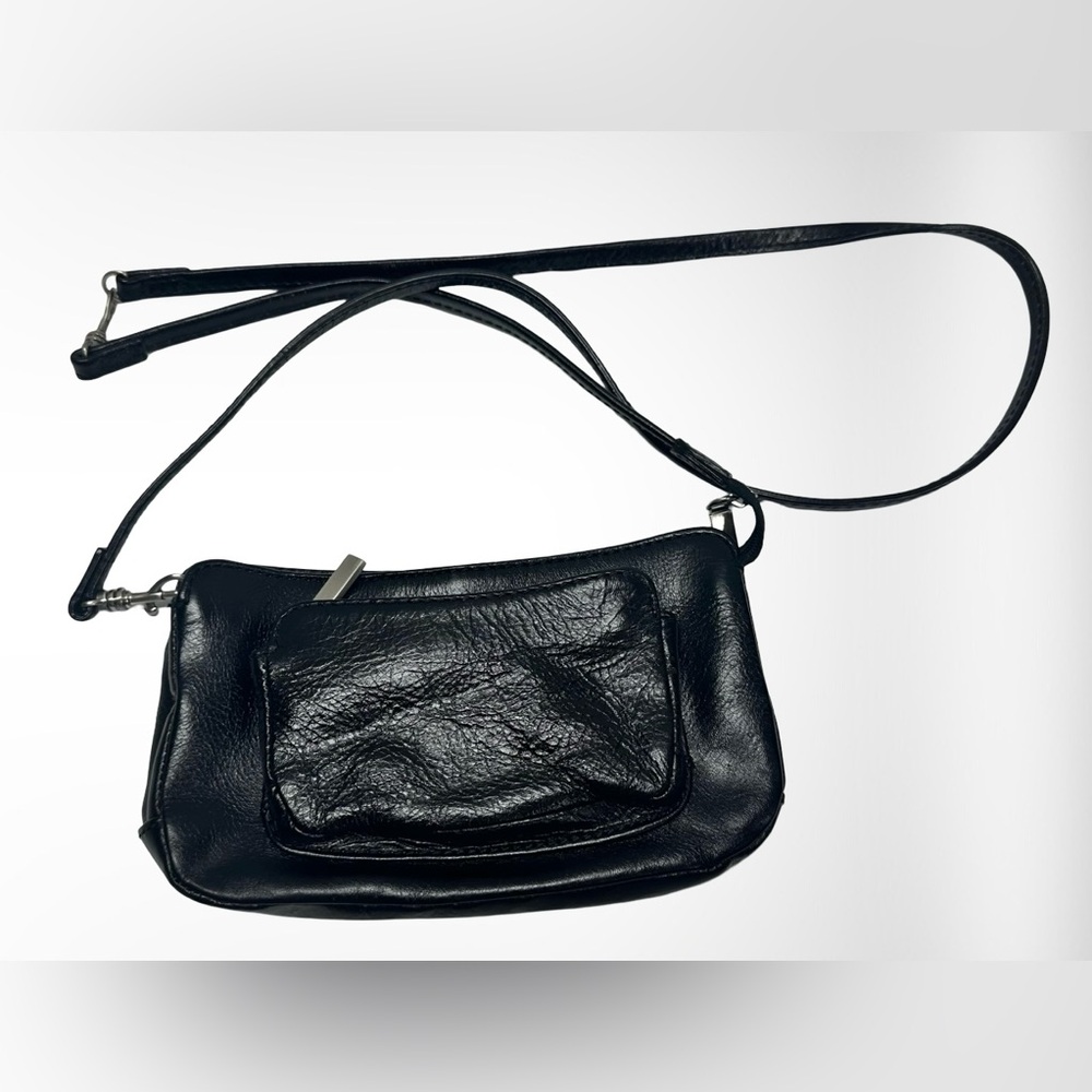 Clark’s Small Convertible Bag Black Leather Adjustable, Removable Strap EUC